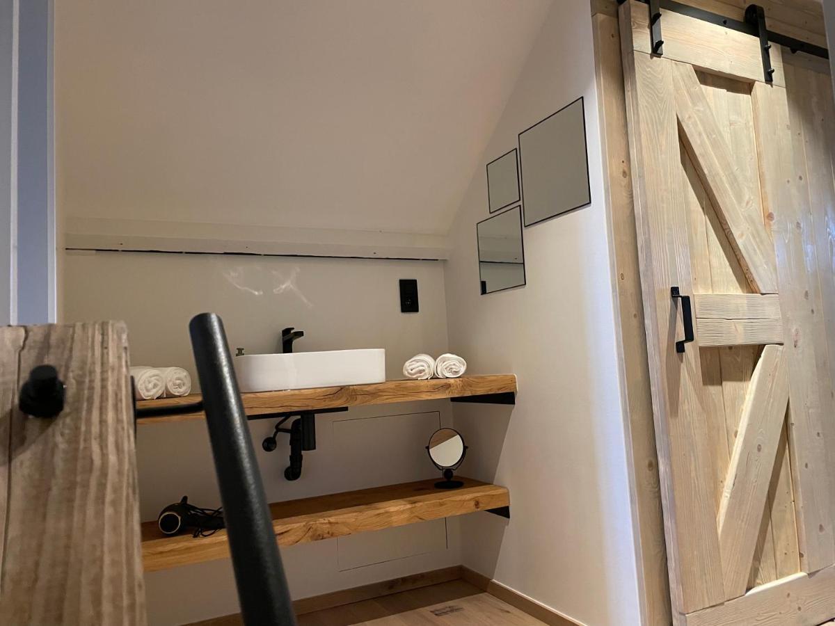 Het Koerhuis Kinrooi المظهر الخارجي الصورة
